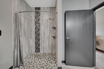 Guest suite
